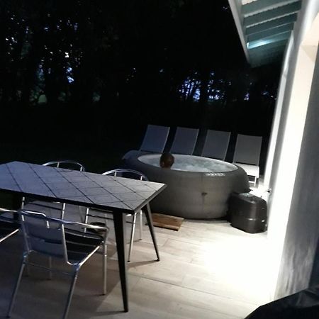 Chambre D Hotes Du Pin Avec Spa Privatif Pey Exterior foto